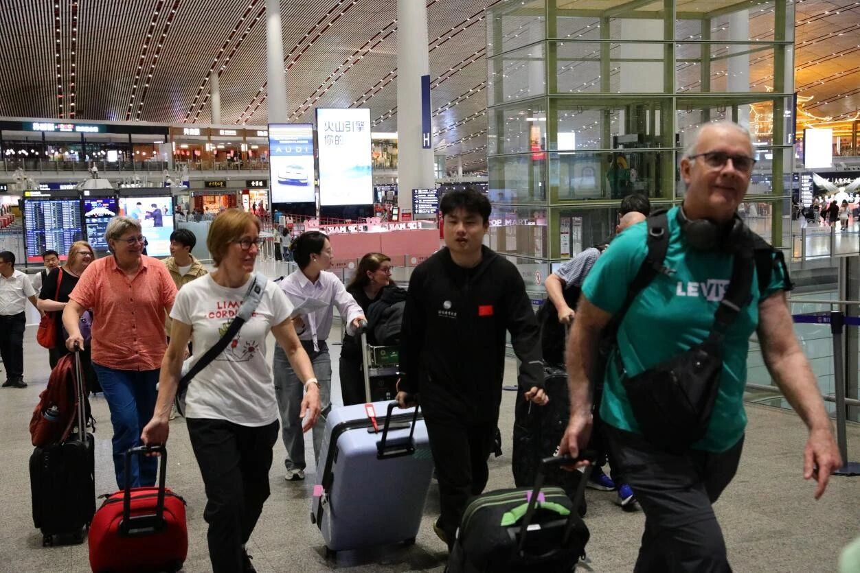 7b4c9f34a106425b89ccb28d15af6e95.jpg 7b4c9f34a106425b89ccb28d15af6e95.jpg