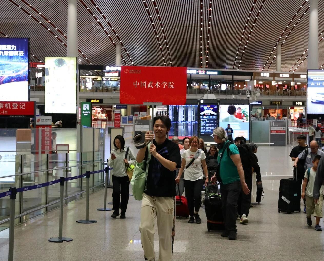 7cc9cbb59b494372ac3ca9f98eca0901.jpg 7cc9cbb59b494372ac3ca9f98eca0901.jpg