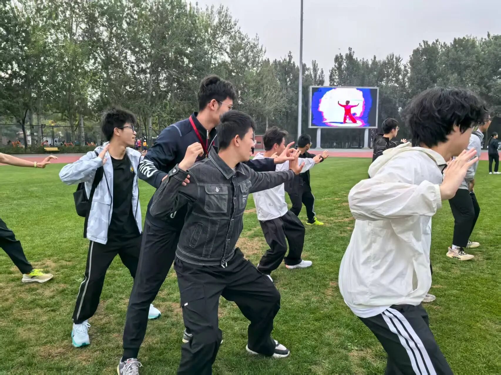 ac45f73b9a90494ab2b390f54a0191c4.jpg ac45f73b9a90494ab2b390f54a0191c4.jpg